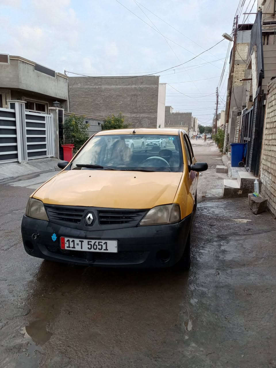 السلام عليكم رينو للبيع مكان بغداد الدوره سعر 30 الاستفسار واتساب ***********
