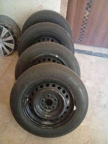تخم تاير مع ويل حجم 205/65/16 ياباني برجستون مو مال باله مال سيارتي زيرو خليجي السعر (200) الف وبيهن مجال اي استفسار اتصل*********** ممتواجد علفيس الشراي يخابر
