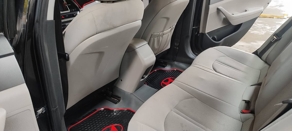 سوناتا 2018 وارد امريكي ضرر فقط دعاميات رقم اربيل دولي بأسمي تحويل مباشر 
مكينة 2400 Gdi
ماشيه 100 الف قابل للزيادة 
ثلاثة انظمة قيادة نورمل ايكو سبورت 
گير مكينه مكفول 
ايرباك فقط درگه وراجع سستم 
تخم تاير + صدر جديد 
مكانها ديالى بلدروز 
السعر 138 وبيها مجال بسيط 
***********
***********
