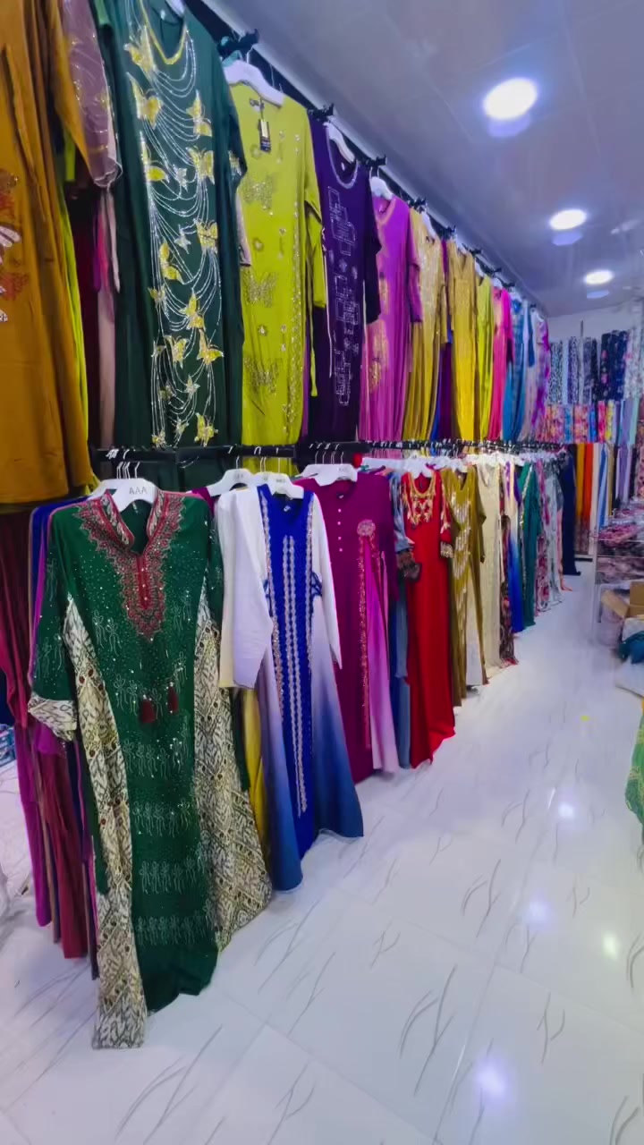 السلام عليكم زبائننا الكرام
نعرض لكم دشاديش العيد احدث الموديلات النسائية 
#اسواق_قصي_الدخيل 
الشرقاط الساحل الايسر اسديره وسطى الشارع العام


**إذا كنت صاحب هذا الإعلان وتريد حذفه لأي سبب، رجاءا أرسل رسالة إلى الدعم الفني**