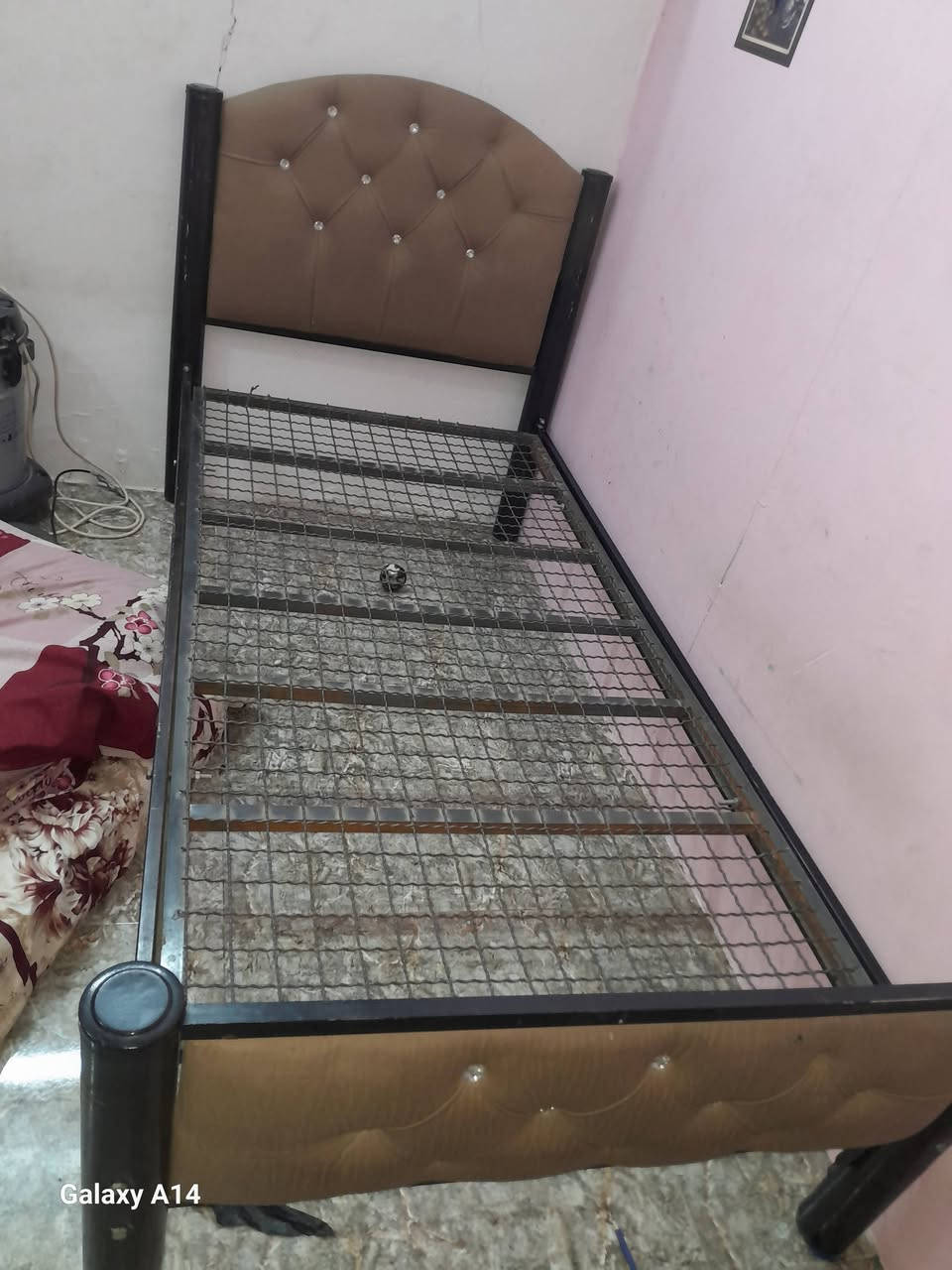 قيم سعرهن اخذهن مستعجله ....غزاليه عندي بلي ٢ كامل ملحقاته بي  يشتغل اريده ب٥٥


**إذا كنت صاحب هذا الإعلان وتريد حذفه لأي سبب، رجاءا أرسل رسالة إلى الدعم الفني**