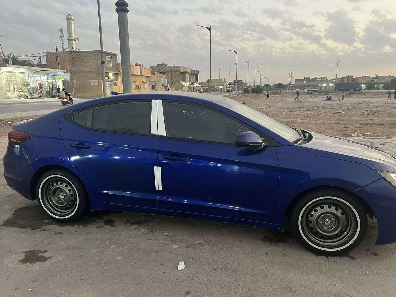 السلام عليكم
النترا موديل ٢٠١٩وارد مكينة ٢٠٠٠ مكفولة كيرat  حداديه تبريد جديد 

مواصفات 

تحكم سترن

شاشة تدعم كار بلي

٣انظمة قيادة 

ارضيات جلد +سفريات 

السياره صبغ حزام عدا  الجاملغ الخلفي السعر ١١٥ وبيه مجال 

رقم واسط مكانه واسط كوت 

الاستفسار ***********
