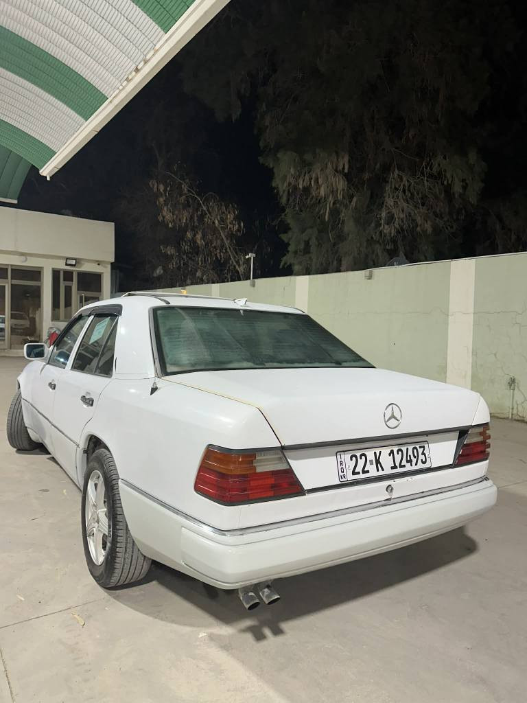 سلام علیکم ئەم مارسیدس بو فروشتن رقم هەولیر رقم وسنەوی تازیە تاکو 2030 بە شەرتی وکالە وتحویل  گیرومکینەی vvt  بە شەرت 100 فیتر  تبرید وتتفیە بە شەرت  هەمو کرئبایتی گیانی ئیش دکات  ویل وتای لوک لە سەر باتری تازە  شتیکی زور  جوانە ماشاللە داویت  نزخی 58 ومجال بو زانیاری زیاتر *********** كالار, السليمانية
