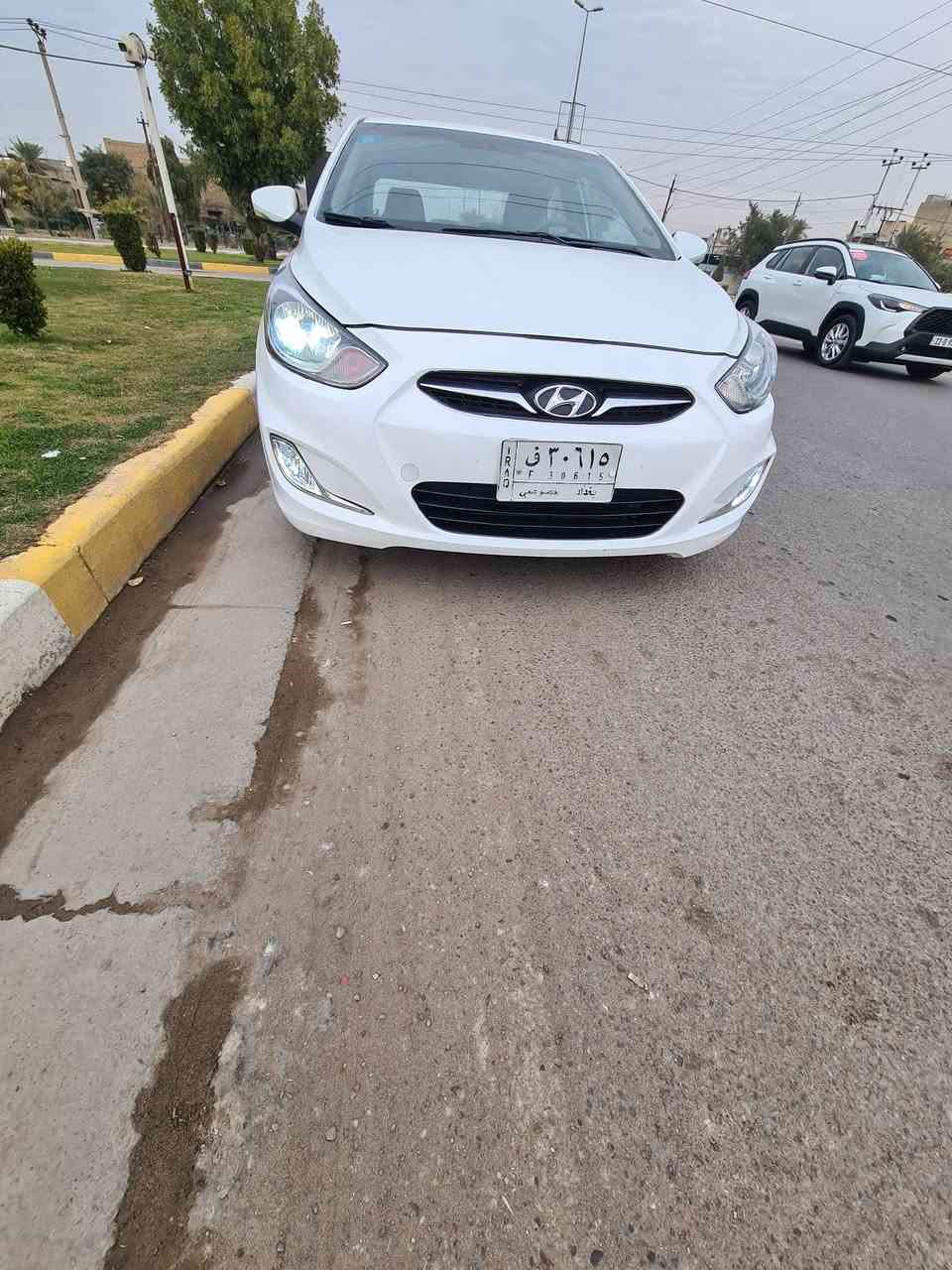 السلام عليكم جميعا..
اكسنت خليجيه .موديل 2011الون ابيض مكينه 1600دوش .
ببه كم قطعه صبغ اثر شخوط وطخات خفيفه بدون دواخل
كير ومكينه وتبريد كله تمام .مواصفات مال اكسنت معروفه
شاشه وكامره خلفيه.ويل كب ..لايت زنون 
السياره جازه من الدعاميه للدعاميه..تراي للبصره 
السعر (88$)والشراي يدلل...رقم بغداد بسمنه تحويل مباشر
العنوان بغداد الكرخ شهداء السيديه قرب تقاطع درويش 
ولتفاصيل اكثر الاتصال على الرقم ..***********..علي
تحياتي للجميع.......
