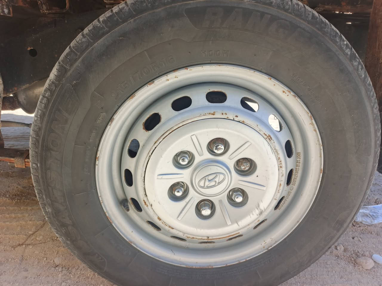 تخم ويل او تاير للبيع مال ستاركس حجم 16 سعر 300 بيهن مجال او اسبير وياهن ***********
