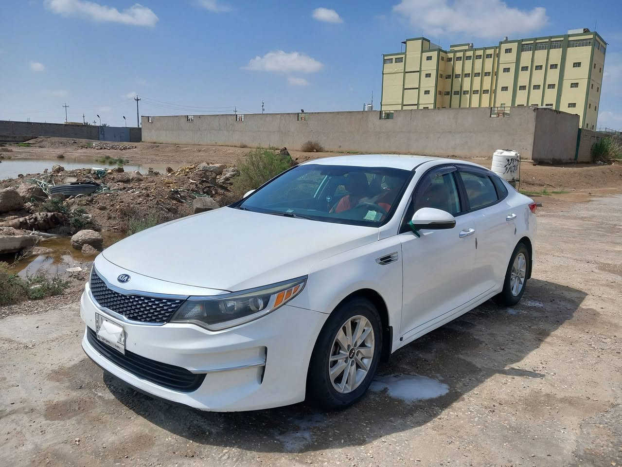 السلام عليكم ورحمة الله وبركاته 
كيا اوبتيما 2016 رقم بغداد مشروع وطني تحويل ثاني يوم /امريكي صبغ الجاملغ والبنيد بدون تبديل والباقي كفاله /محرك 2400مامفتوح على وضع الشركه / ماشيه 117/ سياره مجهزه اي شي محرك حداديه تخم تاير تبريد ثلاجه /سياره استخدام شخصي /تحكم استيرن جهتين /شاشه وكاميرا خلفيه /اشاير بالمري /دواخل كلش حلوه مجلده / السعر 123/ للاستفسار الاتصال على الرقم ***********///*********** العنوان ذي قار قضاء النصر 
#مكلف بالنشر وغير متواجد عل الفيس
