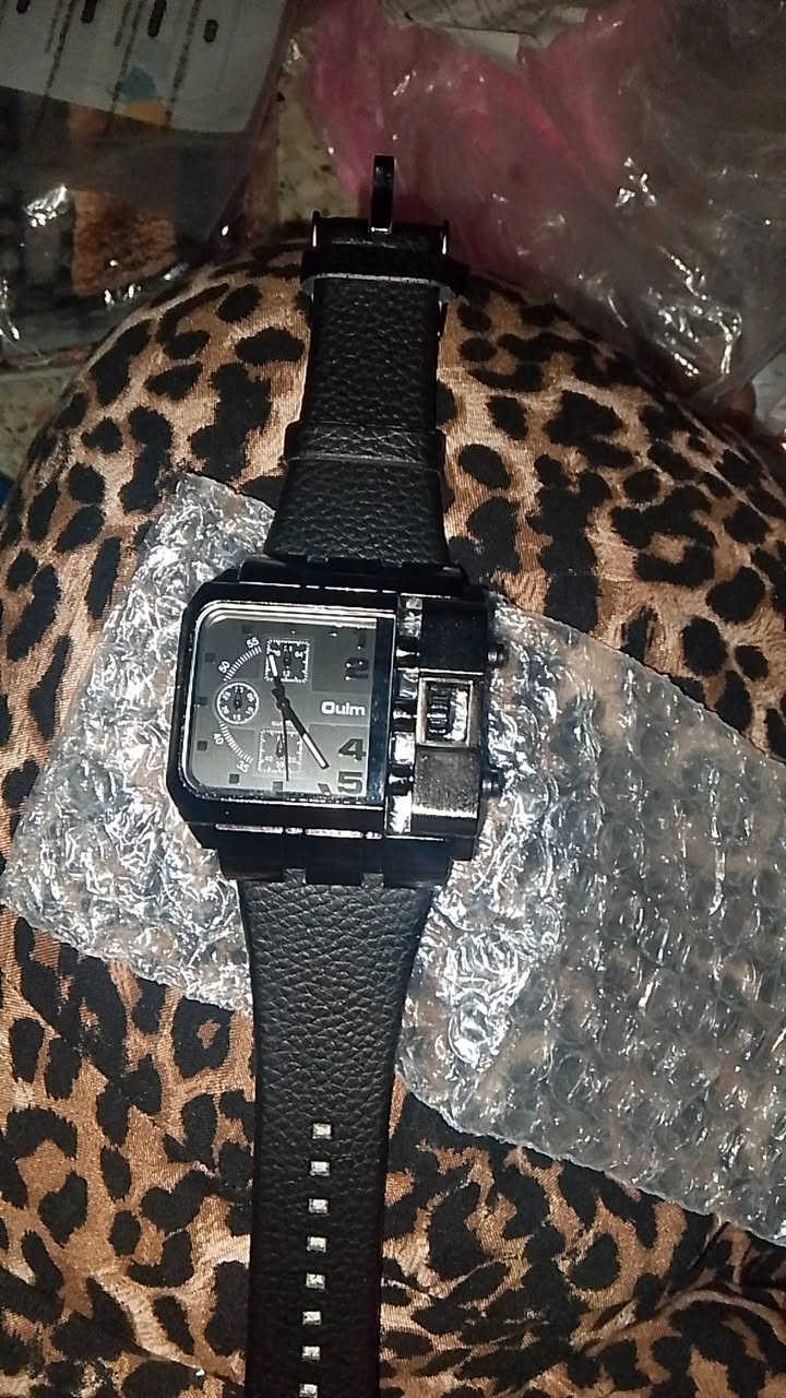 ساعات اصلية وثكيلة ماركة سعر الوحدة 50


**إذا كنت صاحب هذا الإعلان وتريد حذفه لأي سبب، رجاءا أرسل رسالة إلى الدعم الفني**