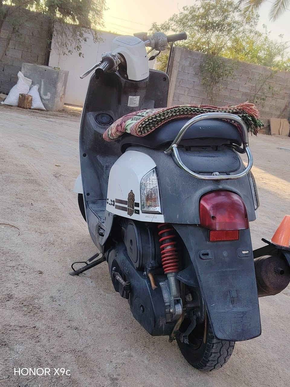 السلام عليكم
دراجه بوليسي للبيع دراجه كفاله عامه تجي وتفحص 
كهربائيات كلهه شغاله نكره سلف الدراجه بيه وصل مال معارض +السعر خاص 🤲 هاذه رقمي ***********
