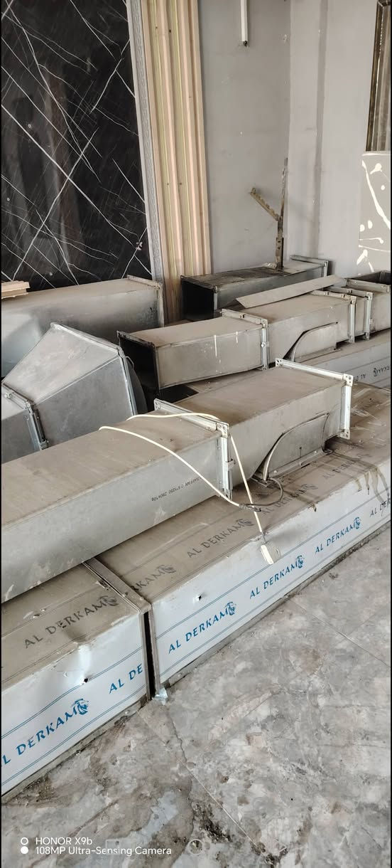 السلام عليكم ورحمة الله وبركاته
بوجات ودكتات نظيفه جدا استعمال قليل
للبيع
الاتصال عالرقم 
***********
