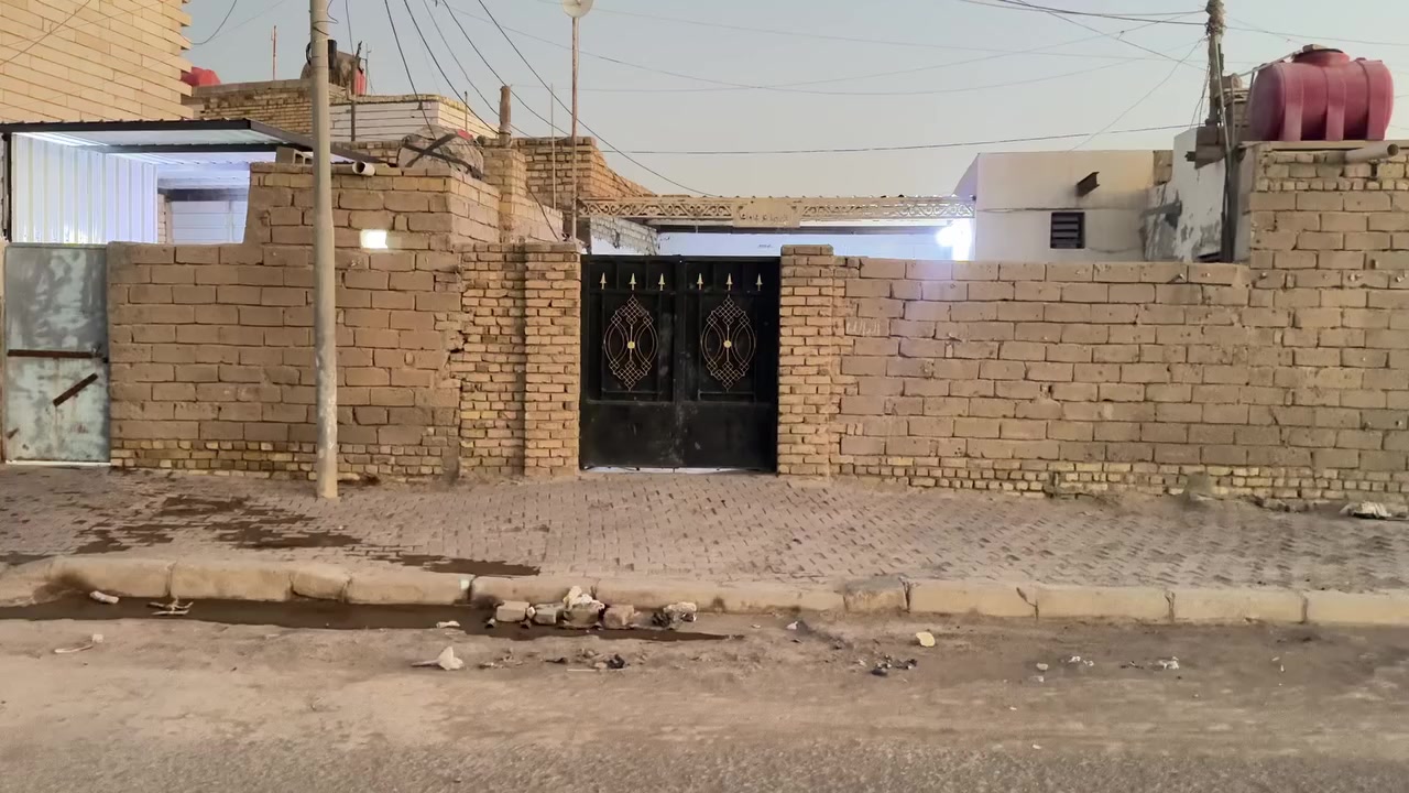 الدار للبيع بيت واحد يحتوي على مشتملات ثنين طابو صرف مساحه 144 مقابيل ملعب الشعله الاستفسار وسعر خاص


**إذا كنت صاحب هذا الإعلان وتريد حذفه لأي سبب، رجاءا أرسل رسالة إلى الدعم الفني**