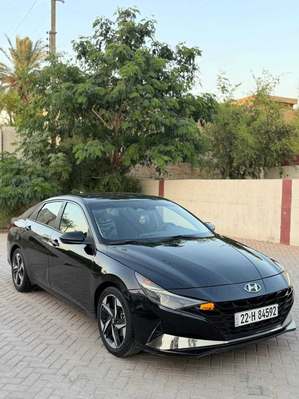 للبيع هيوانداي النترا
موديل 2023 Limited 

  او المراوس حسب القناعة

تحويل ثاني يوم

مواصفات السيارة 

شاشة متصل

تشغيل عن بعد

سياقة ذاتية 

تحديد مسار

كاميرا دوارة

فتحة

رادار امامي خلفي جانبي 

بصمة ترحيب

اوتو هولد

اوتو درايف 

أربع أنظمة قيادة

Normal 

Sport

Smart 

كير عادي

كشنات ستايل رياضي

تدفئة كشنات وستيرن

السيارة حادثها جانبي  

جاملغ شخط وصبغته والابواب جهة السايق

بدون شاصي 

بدون لغد

السيارة جديدة 

ماشية 38mil 

للاستفسار الاتصال على الرقم

***********
بغداد
