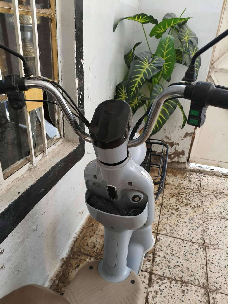 ماطور شحن للبيع السعر  200بي مجال بسيط
السرعه 40
***********
