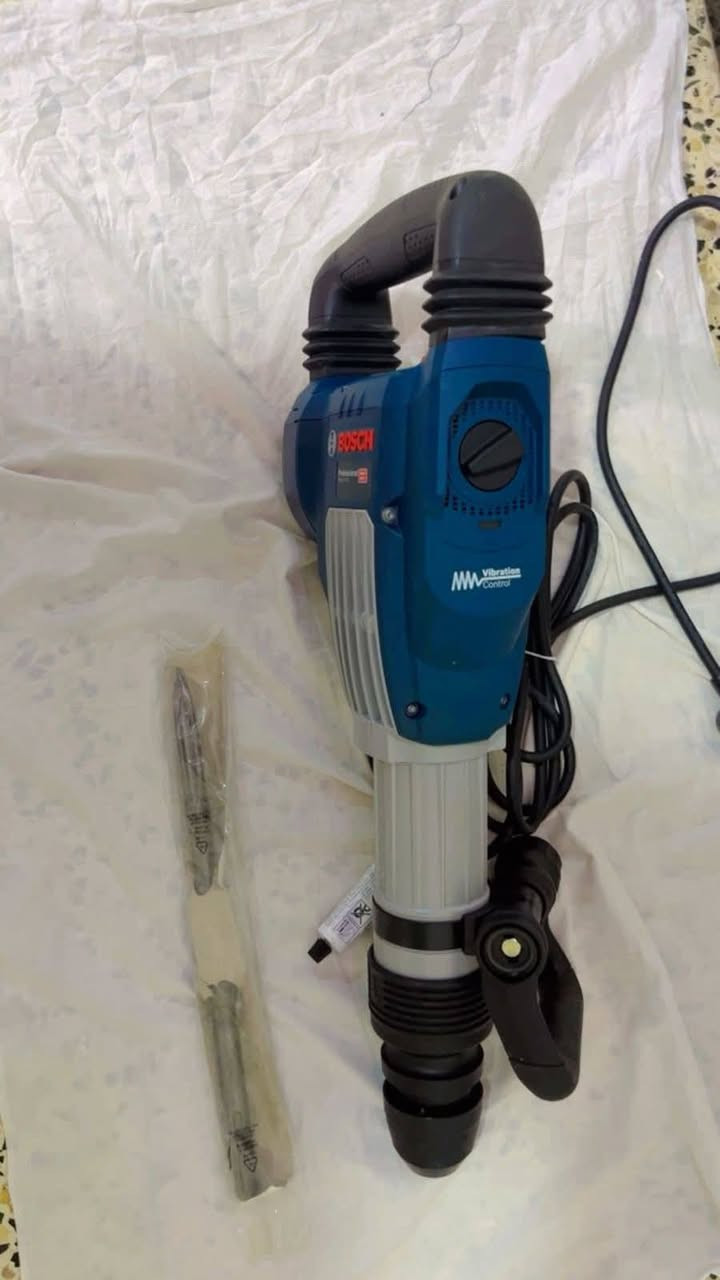 للبيع جاك همر بوش أصلي💯
الموديل: GSH 11 VC

السعر 750 وبي مجال


**إذا كنت صاحب هذا الإعلان وتريد حذفه لأي سبب، رجاءا أرسل رسالة إلى الدعم الفني**