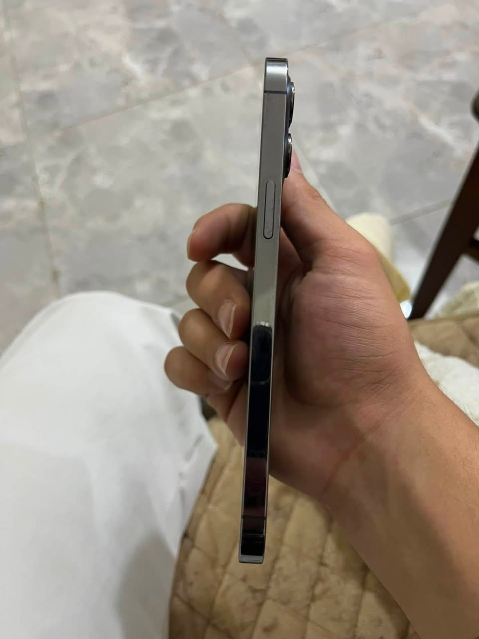 ايفون 12 برو ماكس
ذاكرة 256
بطارية 77 صرفها كلش زين
جهاز ممفتوح ابد بي كسر بل ضهر بسيط مو حفر بس كسر خفيف الشاصي نضيل مابي خدوش 
سعرة 450 وبي مجال بسيط  مكاني بغداد الوزيرية 
*********** بس واتساب متواجد
