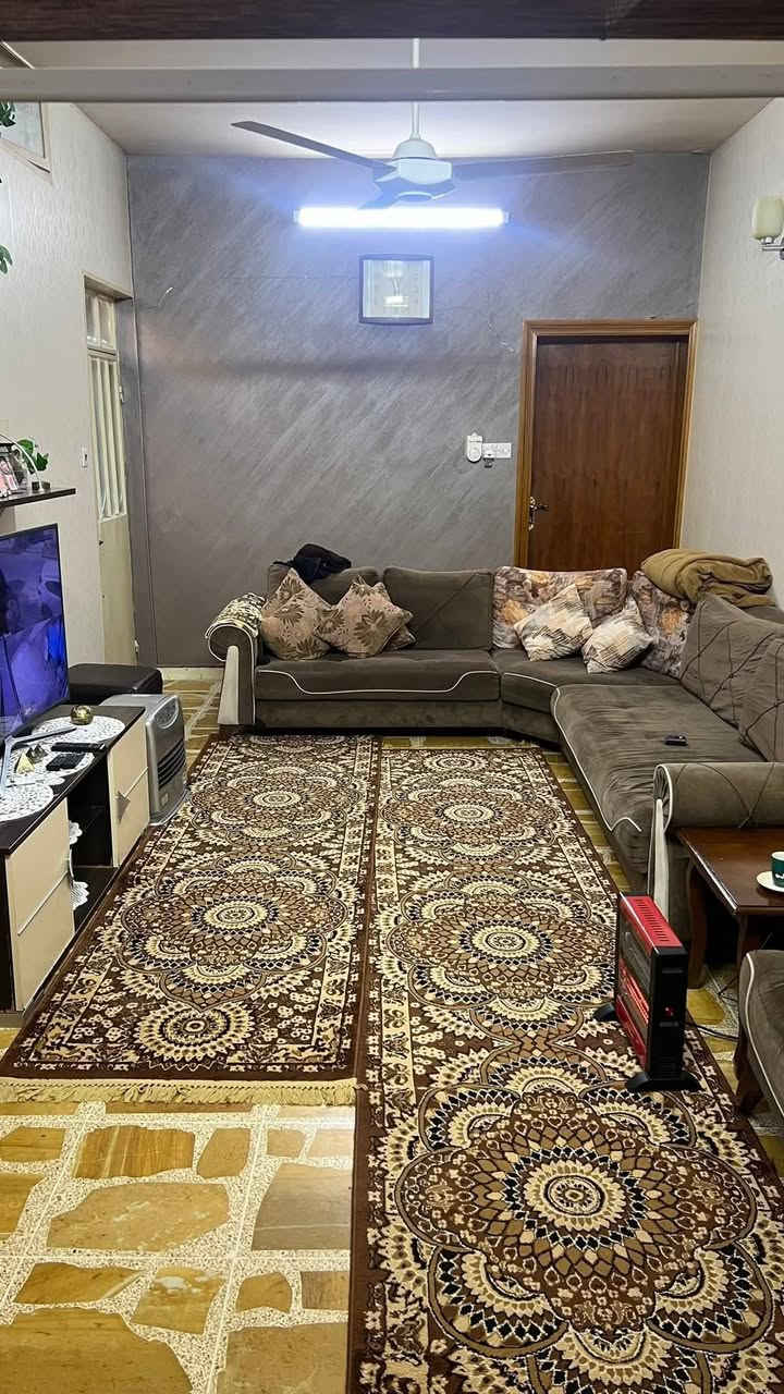 للأيجار الدار طابقين (المساحة120م)

حي الحدباء قرب صيدلية الفيصل

الطابق الأرضي غرفة نوم وهول واستقبال  ومطبخ  وصحيات وكراج 

الطابق الثاني غرفتين نوم وصحيات وبيتونة وسطح 

للأستفسار مراجعة مكتب الوطن للتجارة العقارات 
الموصل حي البلديات من جهة السكر قرب مول سانكو 

او اتصال بالأرقام التالية 
كورك ***********
آسيا ***********
