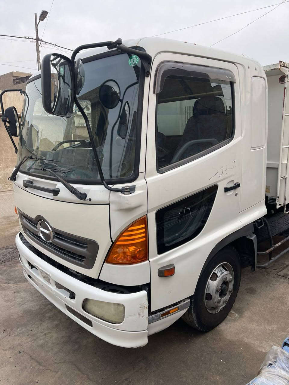 هينو قلاب ابلادي سته سلندر فول عادي مرقمه بصره دخول جديد مامشتغله بلعراق كفاله سياره ***********//***********
