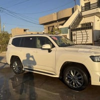 لاندكروزر • ٢٠٢٢ • رقم سلماني