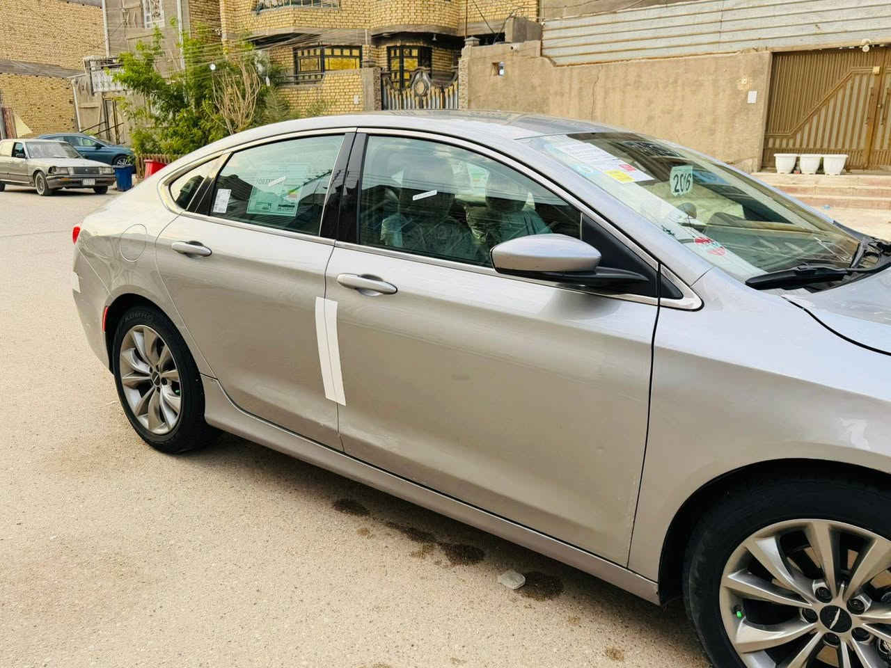 سلام عليكم سيي200 موديل 16 وارد امريكا حادثه جاملغ تبديل فقط بدون ضرر داخلي رقم ذي قار حره تحويل ثاني يوم موصفات نص فول بصمه تشغيل وبصمه ابواب كشن كهربائي شاشه صغيره كامره دوار محرك 2.400 وبعد بيه موصفات جاهزه كير مكينه حداديه تبريد جاهزه تخم تأير جاهزه للخير مكان سياره ناصريه مركز سعر 95 وبيه مجال لشراي ***********
