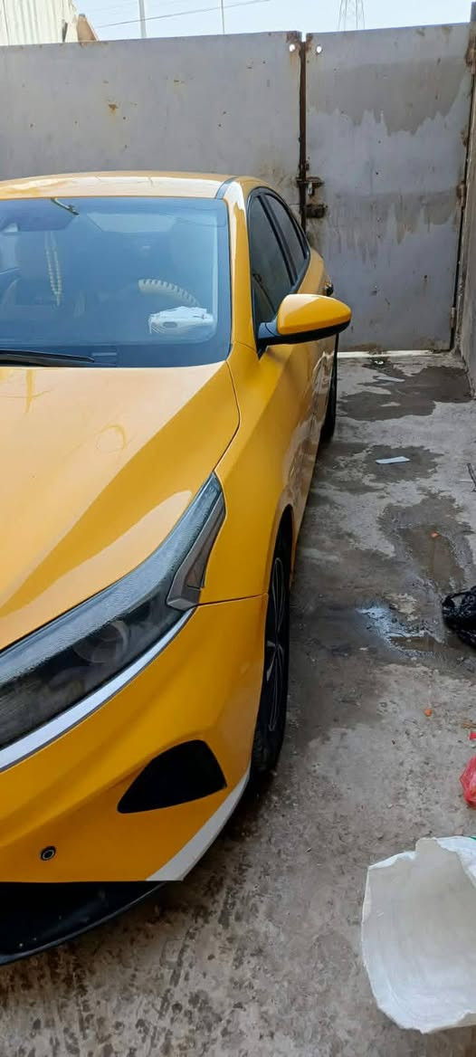 فورتي مديل 22 امريكي بيهه جاملغ وباب  تبديل  ليبل واحد  سياره نص فول جاهزه مكينه وكير حداديه وتخم تاير وتبريد منظومة جديده  رقم دولي بسمي مصفره تحويل ثاني يوم السعر 135 وبي مجال مكان سياره ناصريه الاستفسار ع رقم***********
