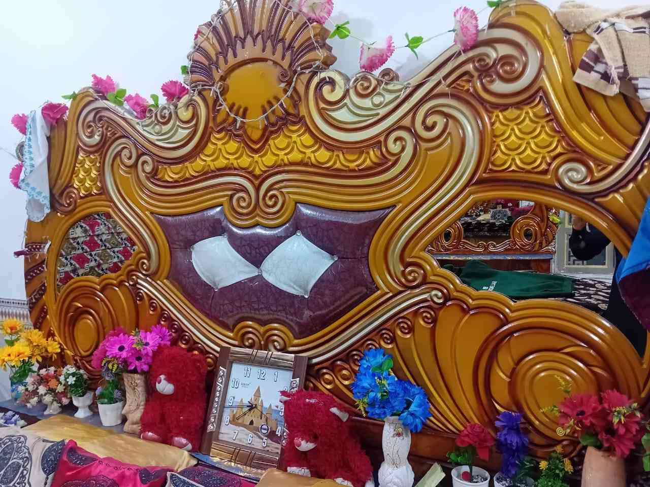 السلام عليكم

توجد غرفة للبيع كما موضح بالصور وبسعر جداً جداً مناسب 1000000مليون.

للاستفسار الاتصال: ***********
المكان:  الانبار / هيت  
(رجاءً الي مو شراي لا يتصل )
