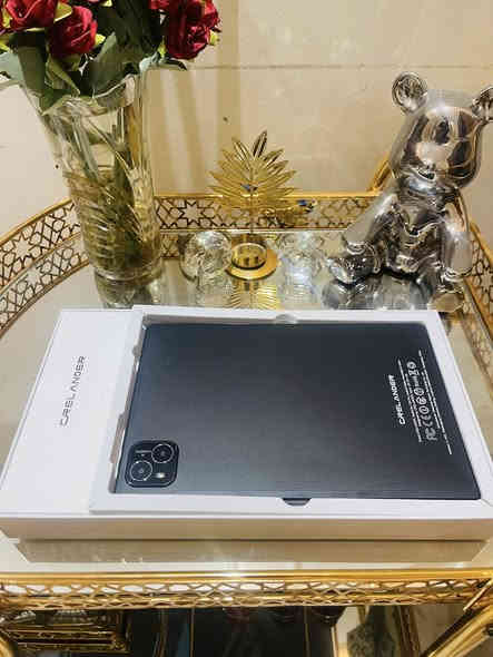 تابلت دبل سيم كارت اتصال ذاكره ١٢٨ فايف جي قطعه تخبل جديده غير مستخدم حجم ١٠ انج نظام اندرويد كامرا اماميه ٥ ميجابكسل خلفيه ١٣ ميكا غراضه كامله توصيل متوفر 
***********
