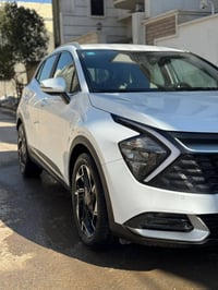 سبورتج موديل 24 ماشيه 61 الف خليجي فول عدا البنوراما مكفوله كفاله عامه...