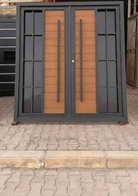 حداد نعمل نواع شبابيك والبوب والمحجرات بانسب السعار 07727085276