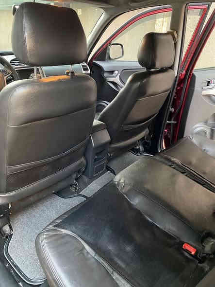 السلام عليكم ورحمة الله سيارة 🚘 تيكو موديل 2014  معجون صبغ ما كو بس بارد بسيط الحمد لله  نعمة من الله اخواني و اخواتي صورها شوفوها و صور السونار هم شوفوها كلش زين تقتنعون بها  اتصلوا على الرقم *********** والسعر (73) و بيها مجال  السيارة موجودة بغداد الاعظمية سبع أبكار
