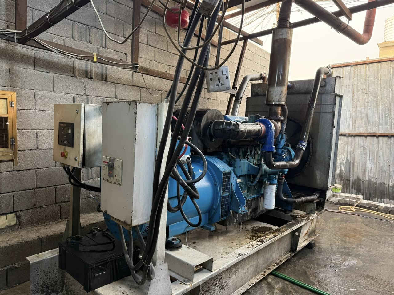 السلام عليكم للبيع بيركنز  2300 توليد 350بلادي لاصرف ولا بخار كور بلادي مولده مفتوحه قبل 5. اشهرسعر 130 $بيه مجال حق الكرين بس)))) بغداد مدينه الصدر قطاع صفر ***********
