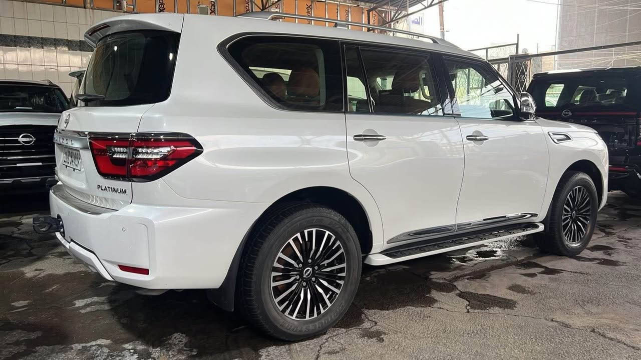 نيسان باترول بلاتينيوم
موديل 2023 محرك 6 سلندر
ماشيه 17 الف كيلو رقم بغداد 
السعر 48.500 وبيه مجال بسيط
*********** عين التمور, كربلاء
