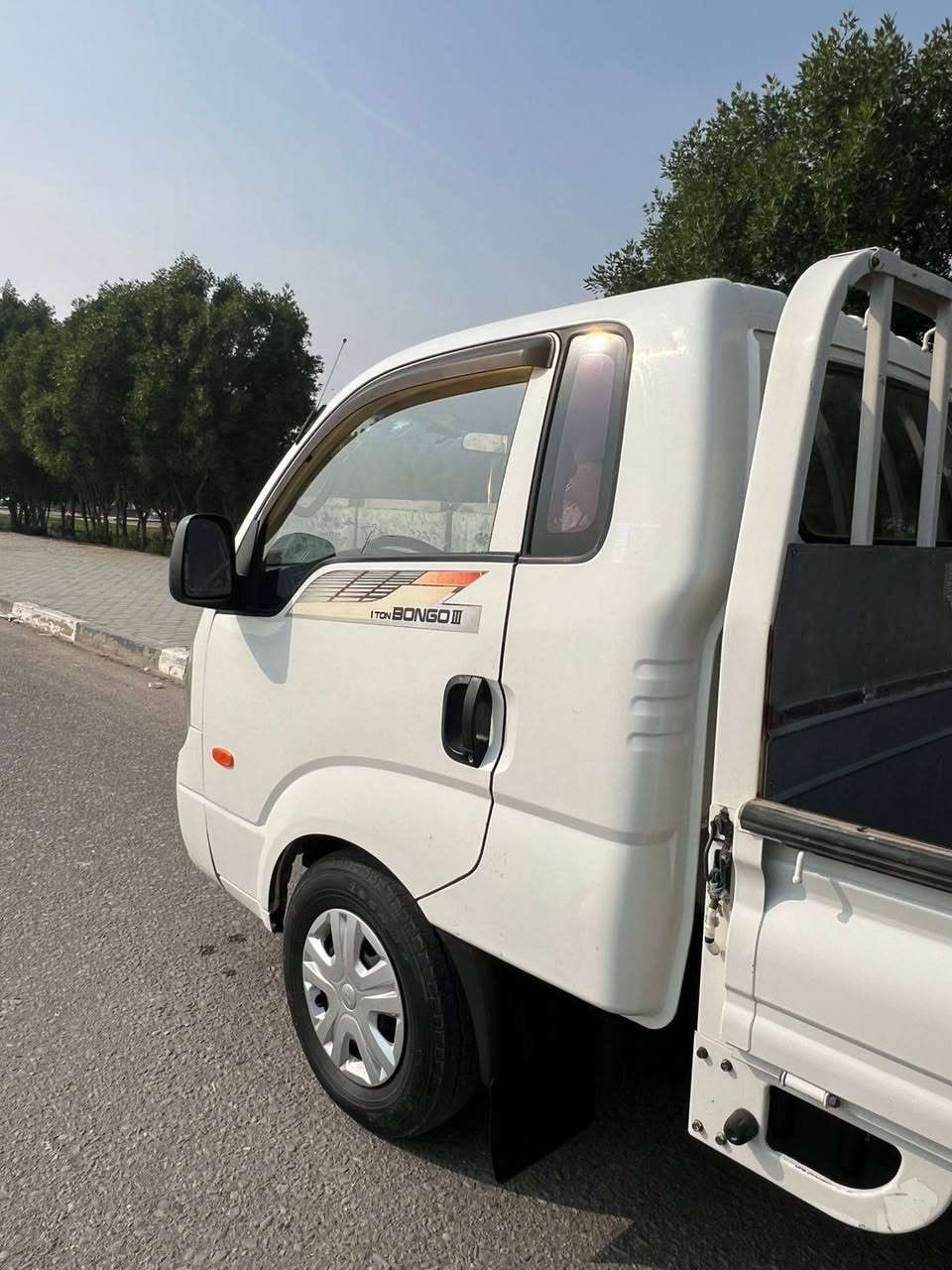 كيا بنكو مكفولة كفالة عامه على وضع الشركة مديل ١٦مسكر كير مكينه حدادة تبريد شاصي رقم  شاصي مكفولات رقم بصره مكان بصرة تخم تاير سياره جاهزة سعر ١١٥ رقم راعي السيارة ***********
