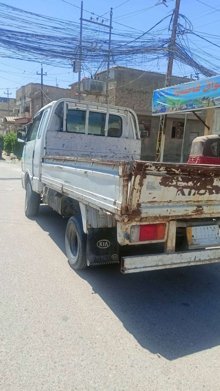 السلام عليكم كيه بنكو للبيع مديل 93 مكفولة من شاصي  وضربه سياره بلاديه مكان كربلاء سعر 33 بيه مجال رقم هاتف ***********
