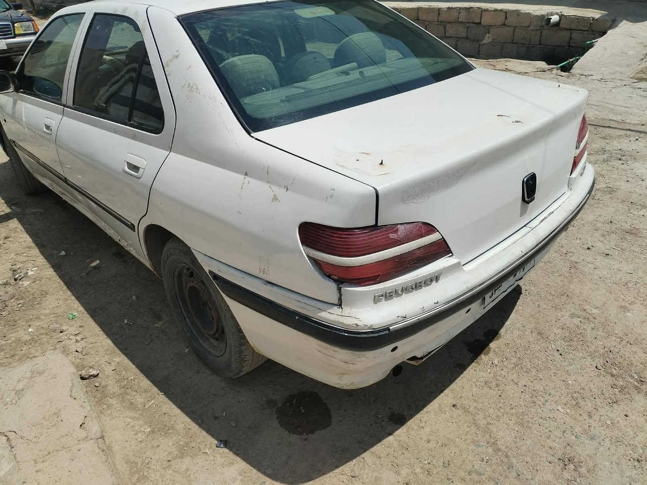 بيجو 2001/406
 محرك وكير كورلا 16
شرط المحرك وكير 
فول توماتيك 
كهربائيات كلها شغاله 
صدر امامي خلفي جديد 
رقم نينوى صدامي 
وكاله من الوكيل 
السعر مناسب 14 قفل 
العنوان موصل حي صدام 
***********
