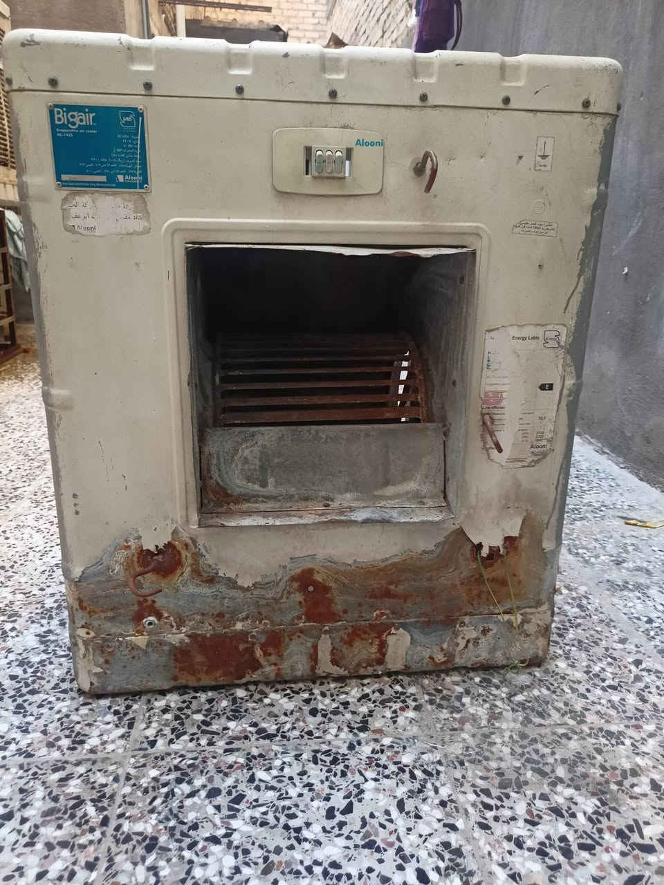 للبيع مبردة العنوان بغداد مدينة الصدر
***********
واتساب
