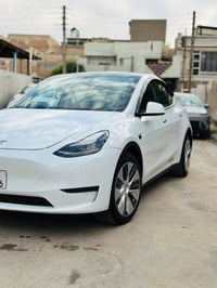 تسلا مودل y تك سعر مناسب   اون لاين   ٢٠٢٣ سياره احله من الصور  بدون ش...
