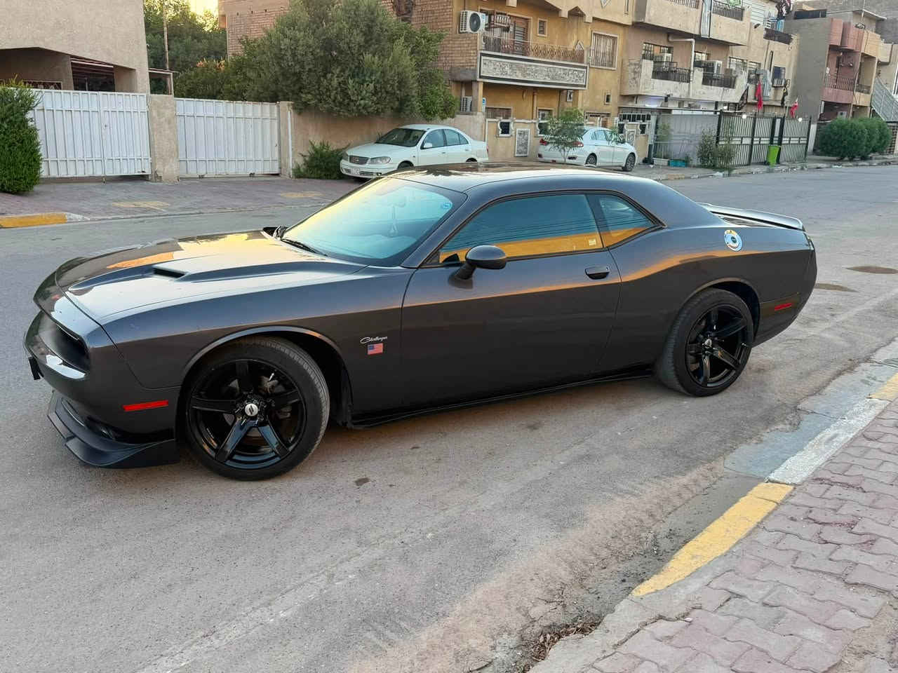 Dodge challenger 2020 SXT
* ماشية: 63,000 Mile

* محرك 3.6 V6

* جير أوتوماتيك 8 سرعات

* شاشة كبيرة، كاميرا خلفية، تشغيل بصمة، دخول ذكي،شفتات ستيرن،ويل نجمة خسفة قوية،اويل كاچ كان وبلكات جديدة ريسنك ،رادار نقطة عمياء.

رقم اربيل وتحويل ثاني يوم.

📌 ملاحظة مهمة:

السيارة عليها حادث سابق، وتم إرفاق صور الحادث كاملة مع صور السيارة من باب الوضوح والشفافية، حتى يكون المشتري على اطلاع بكل التفاصيل.

السعر 168$ 

للتواصل 

***********
