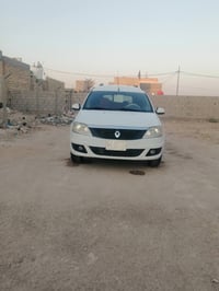 رينو للبيع موديل 2011. رقم بصره تفاصيل والسعر هاذه رقمي 07830970042
