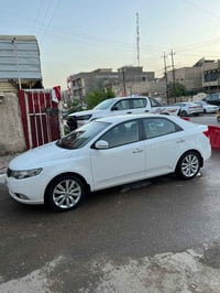 سيراتو 2012كفاله رقم سليمانيه ماشيه 120 الف حقيقي سبير منازل مكان سيار...