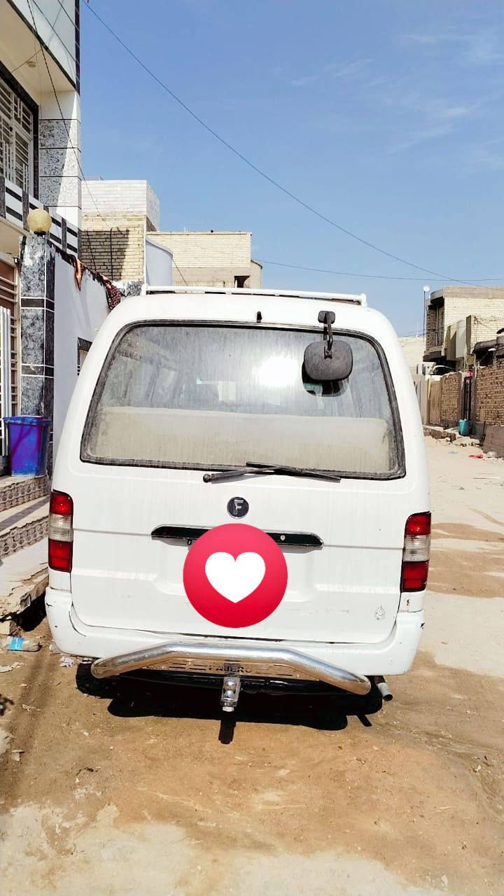 السلام عليكم فتون 2014 حره محوره ونجي مجاول تبريد شغال محور سبلت مصفره هيئه وغرامات ولادينار عليها مكينه كير حداديه جدد بس الاكسن بي ونه
السياره بلاديه كفاله عامه من ظربه من عدى بيها خياسات بلطبربازات
السعر 70 $$$وبيها مجال 
ترهم مراوس حسب القناعه مكاني النجف الاشرف الاستفسار الاتصال بالرقم ***********
