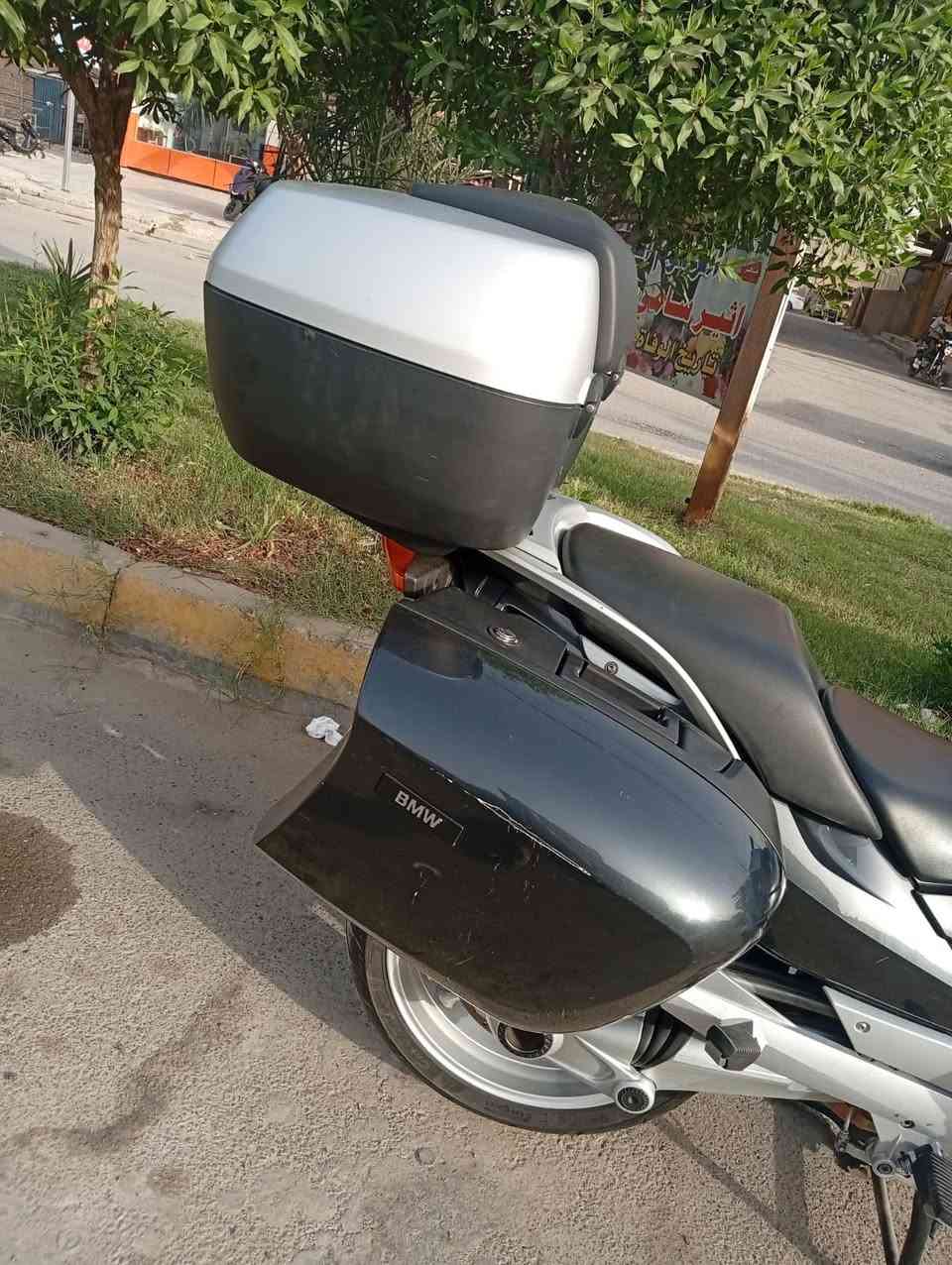 تفصيخBMW R1200RT موديل 2005رقم وسنوية باسمي خاص موجود او اتصل ***********

