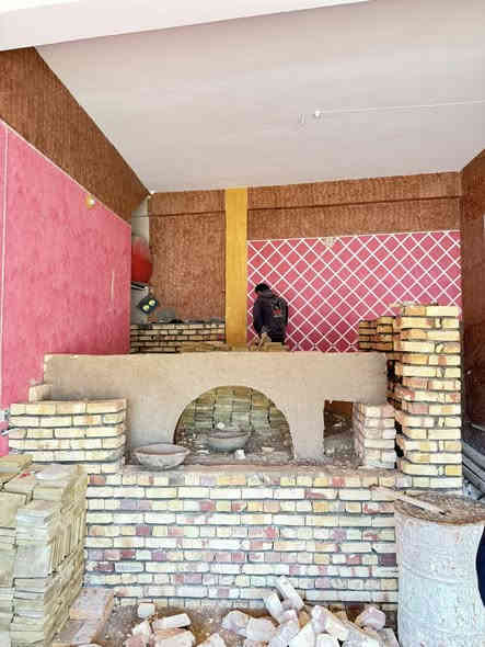 بسم الله الرحمن الرحيم
يالله يارزاق
اسحاق وحسنين الكواز
مقاولات وبناء جميع انواع وأحجام الصمون الحجري 
وافران البيتزا
وتنانير الخبز وتنانير المندي. 
لجميع محافظات عراقنا الحبيبي. مهنتنا ابن عن جد

اولآ. ضمان العمل لا يقل عن 20 سنه. 
ثانيآ. العركجين مالتنه طين وفرشي.  
ثالثآ. طابوك الدبان تركي اصلي يتحمل درجه حراره 1200 إلى 1400 
رابعآ. قله في اصراف الوقود. 
خامسآ. كادر عمل متميز ومتخصص في بناء الأفران.
سادسآ. الباب والسجه والقوس من النوع الثقيل. 
للاستفسار اكثر الاتصال على الارقام. 

يوجد وتساب ***********
يوجد وتساب ***********
