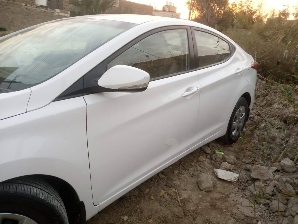 الانترا ذي قار خليجي2016 للبيع الصور والفحص داخل المنشور بيه تبخير قليل بالمكينه السعر ١٢٠ الاتصال علا *********** واتساب***********
