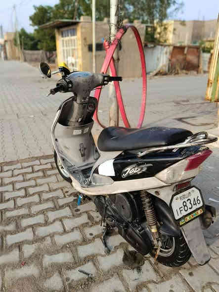 السلام عليكم دراجه ماكس منغولي للبيع مكينه مامفتوحه شغاله سلف هندر الدراجه مكينه خرسه ب800وبيه مجال 
***********
