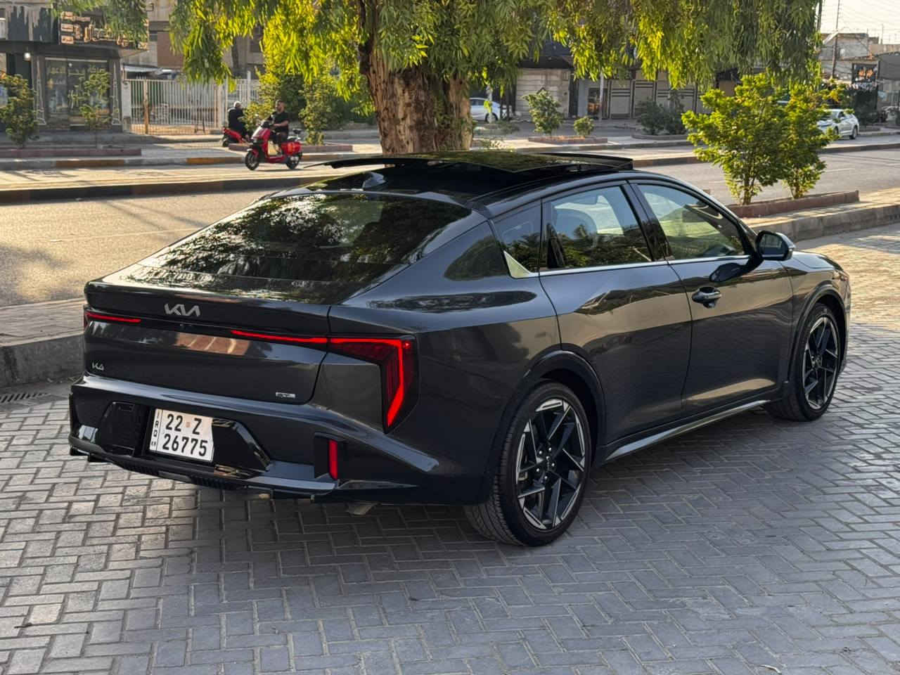السلام عليكم k4 Gt line محرك 2000 دوش فووول مواصفات بانوراما كراسي جلد حار بارد اعلى فئة بيها صبغ جاملغ و بنيد دبل ايرباك طاك ماشية 23000 ميل صور الحادث بالمنشور
مكان السيارة الكاظمية شارع اكد ***********
