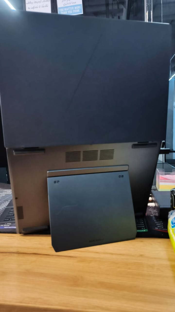 ASUS Zenbook DUO Touch screen

ASUS Zenbook DUO Touch screen UX8406CA-PZ005W Laptop - 14” 120Hz OLED -Core Ultra 9 285H - 32GB RAM - 2TB SSD - Shared - Windows 11

السعر : 3,250,000


**إذا كنت صاحب هذا الإعلان وتريد حذفه لأي سبب، رجاءا أرسل رسالة إلى الدعم الفني**