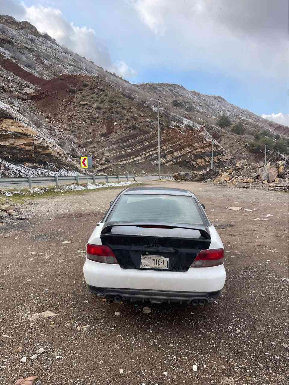 سةراتا بةناوي خوا 
گلاند قرش موديل ٢٠٠٤
ئارم پلاستيك هةولير 
گير توماتيك و عادي 
مةكينة ٦ بستون بيلادي
تةبريد ساردو گةرم  
شاشة ئايپات 
 جام كاراباي 
قوفل مةركةزي 
لايت زينو 
چوار تايو ويلي لوك لاژيرة
توندو تولا 
*********** كويسينجاك, أربيل
