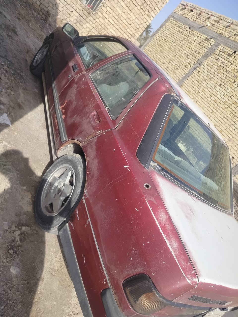 السلام عليكم
سياره فورد سيرا  مديل 91كير ومكينه ونجي نضافه ع شرط تخم تاير جديد حداديه ثمانين بل ميه رقم السياره مثنئ عنوان السياره السماوه مركز المدينه سعر 23 وبيه مجال 
***********
