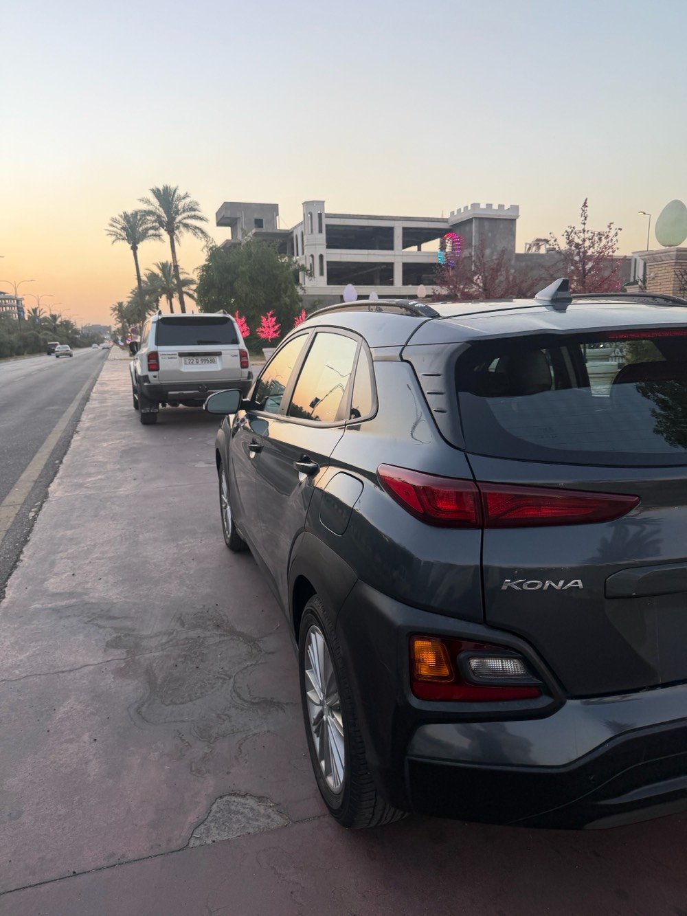 🚘 للبيع | Hyundai Kona 2020 🇺🇸

هيونداي كونا 2020 أمريكي فول مواصفات 1/1 

ماشية: 81 الف مايل
المحرك: 2000 تيربو

✅ حادث بنيد وجاملغ فقط (موضح بالصور)
✅ بدون دواخل
✅ طاك إيرباك ومرجع سستم جديد

المواصفات: 🔥

1- فتحة سقف
2- بصمة
3- كامرة خلفية
4- شاشة كبيرة
5- تحكمات ستيرن
6- كمبيوتر تحديد أعطال
7- كشن السايق كهرباء
8- شاحن موبايل
9- مانع انزلاق
10- إشارات بالمرايا الجانبية
11- تحديد مسار
12- كشنات تدفئة
13- نظام SPORT
14- سماعات Infinity
15- رادار جانبي
16- رادار أمامي
17- رادار خلفي
18- ويل كب 17
19- بلوجكتر
20- سبير منازل
و باقي المواصفات المعروفة مال كونا 

✨ السيارة كاملة مكملة من كل النواحي و اهتمام من ناحية البانزين و الصيانة 

السعر 14.500$  

التواصل
 ***********
واتساب فقط