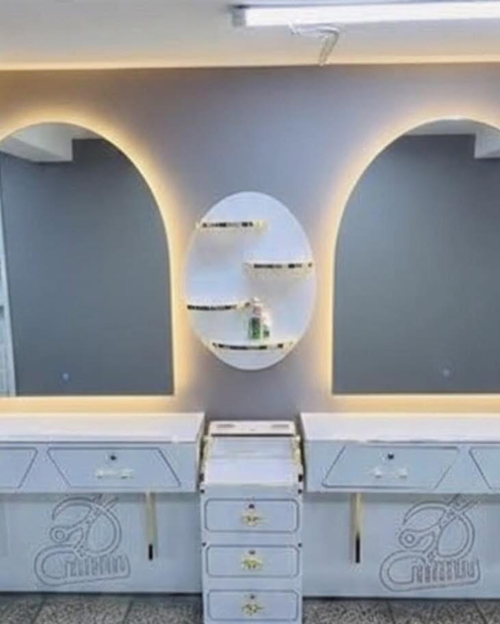 عرووض عرووض ديكور صالون حلاقة نسائي ورجالي..
مع [الناي للديكور الحديث]، 
صالونك هو وجهة الأناقة الأولى."
احدث الموديلات وباسعار تنافسية 💪🏻🔥
عدنا توصيل لجميع محافظات العراق
للاستفسار راسلونا خاص ..


**إذا كنت صاحب هذا الإعلان وتريد حذفه لأي سبب، رجاءا أرسل رسالة إلى الدعم الفني**