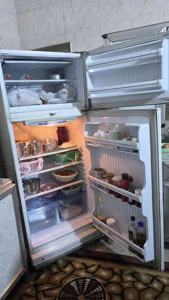 ثلاجة كونكورد للبيع ***********
